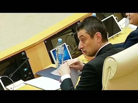 პრემიერ-მინისტრობის კანდიდატი პარლამენტში